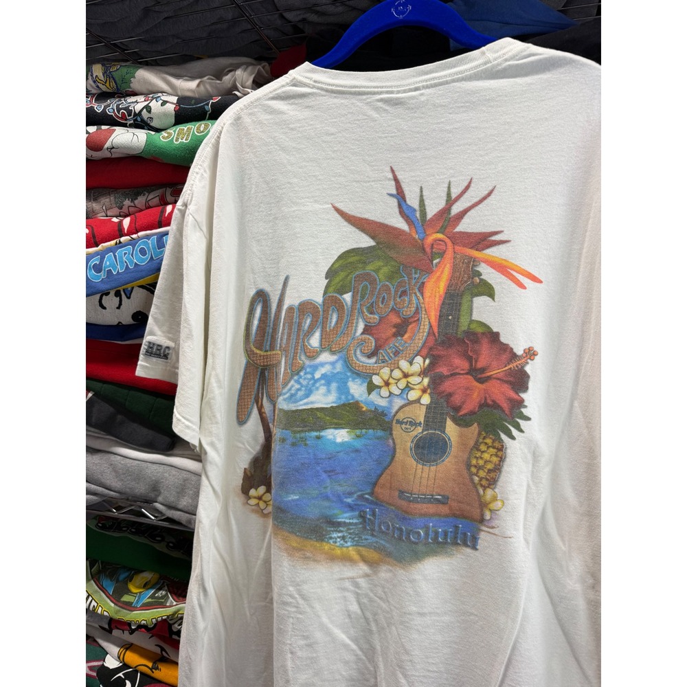 Hard Rock Cafe Honolulu White Graphic T-Shirt Mens XL Hawaii Guitar 6601